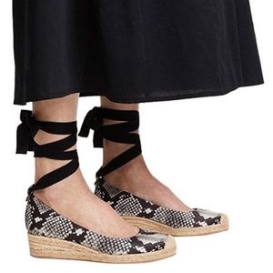 Tory Burch Heather snake print ankle wrap Espadrilles platform Wedges shoes 7